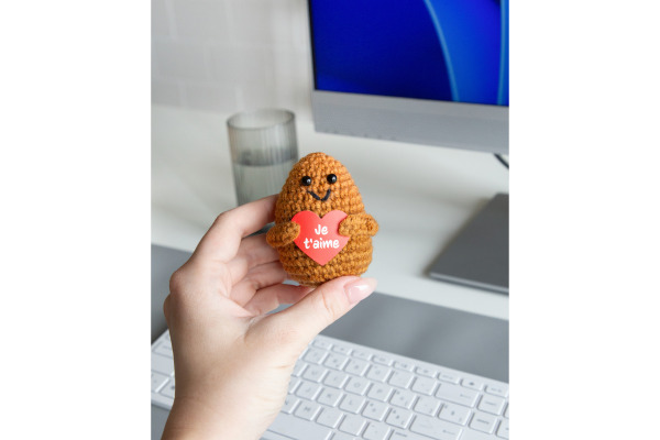 I AM CREA Positive Potato Je t'aime 8cm 1000-1461 braun