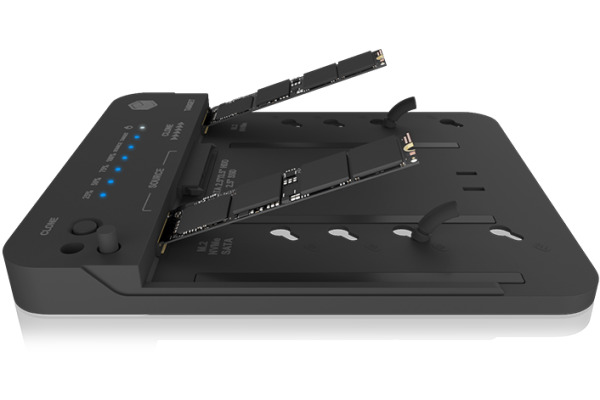 ICY BOX Docking- & Clonestation IB-2913MC M.2 & 2.5 & 3.5 to M.2 NVMe
