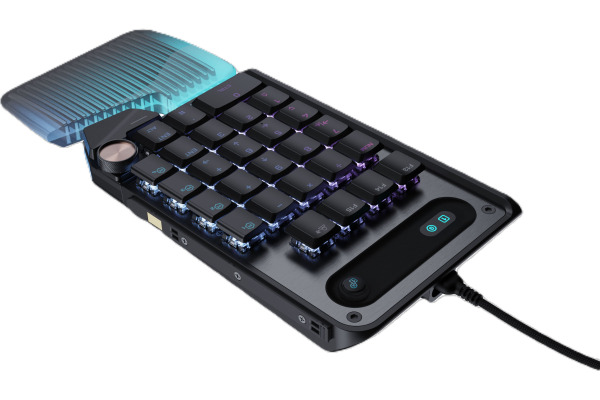 TURTLE B. Command Series Keyboard TBK700105 KP7,PC,Black,CH