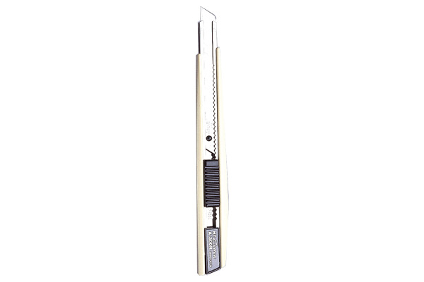 NT Cutter 9mm A-300RP mit Auto-Lock