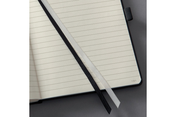 CONCEPTUM Notizbuch A4 CO112 schwarz, liniert 97 Blatt