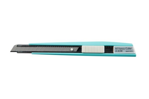 NT Cutter 9mm A-301RP mit Auto-Lock, violett