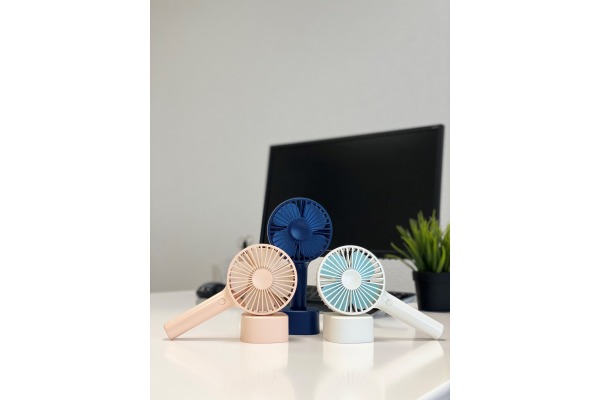 AIOLOS Ventilator PANTOU F3 10cm 67.F3WS-1 weiss, Akku, USB-C
