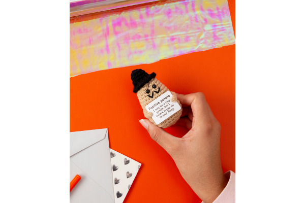 I AM CREA Positive Potato mit Hut 8cm 212747 hellbeige