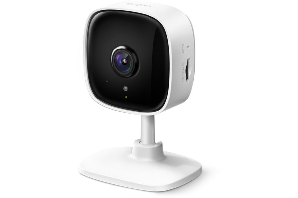 TP-LINK WiFi Camera TAPOC100 Home Security Day/Night view
